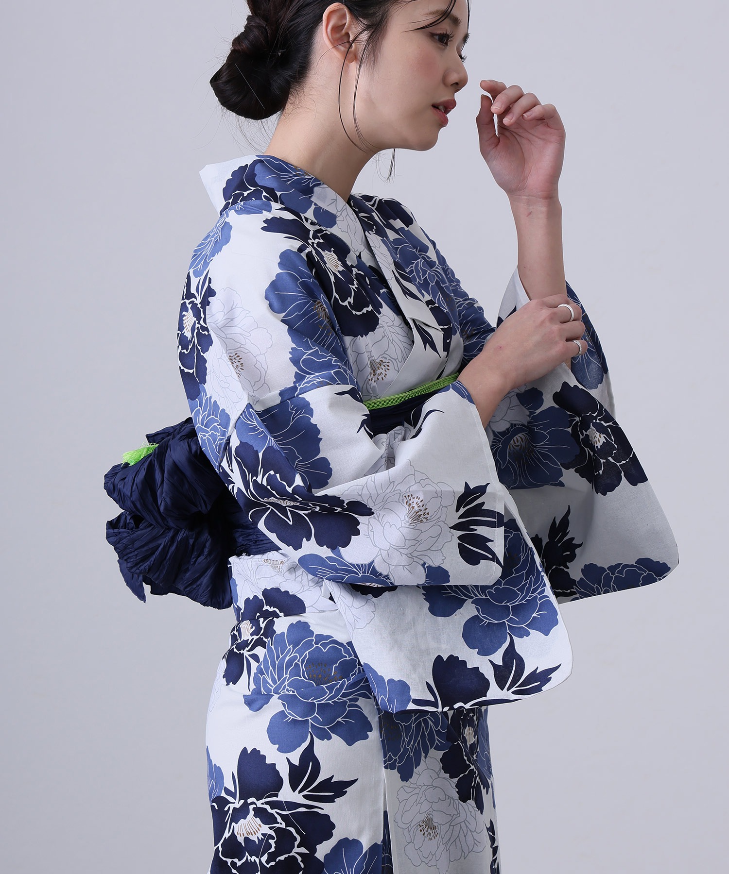 Robe Traditionnelle Yukata Kim - Summer Clothing Girls avis et prix